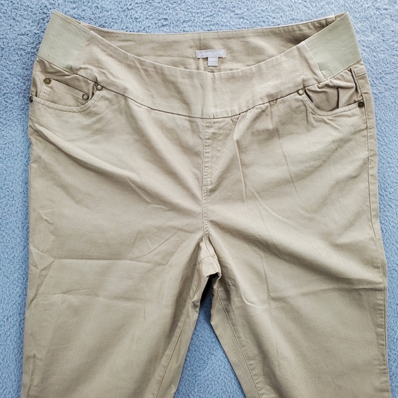 Woman Within Pull On Capri Pants Flex Waist Plus Size 20W Tan - Picture 3 of 9